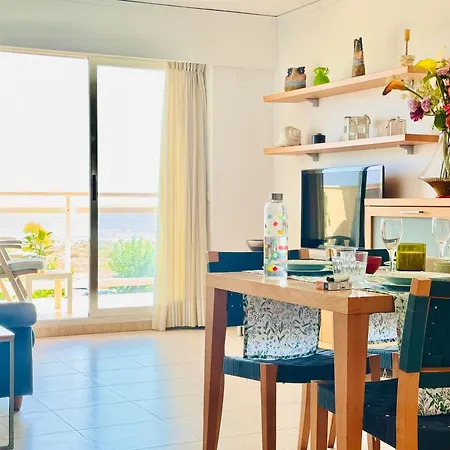 .apartamento 1a Linea De Playa + Piscina + Parking *